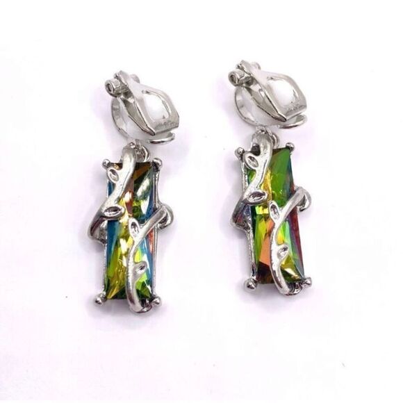 Set of 4 Silver tone clip on earrings - Picture 5 of 6